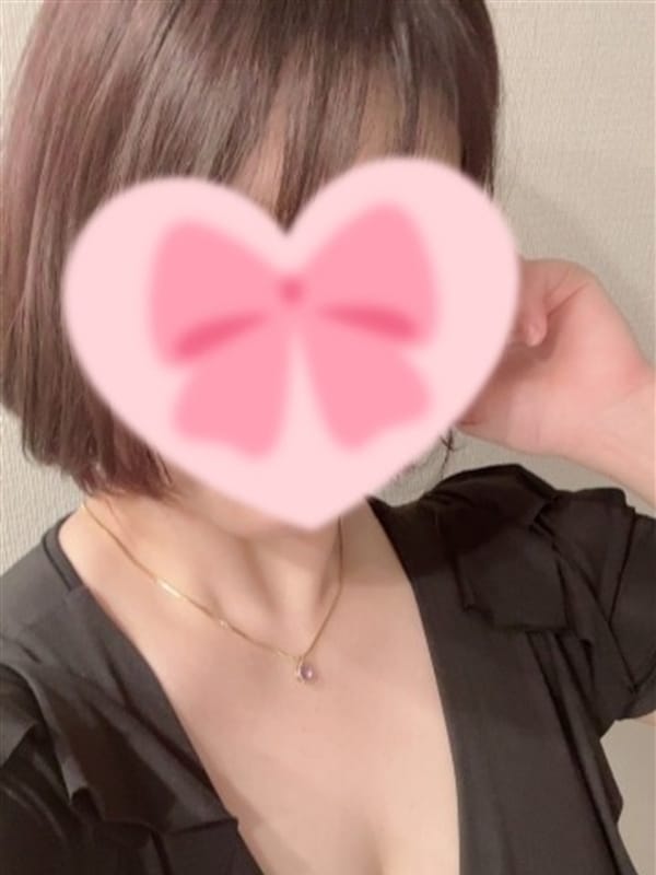 尾形　百